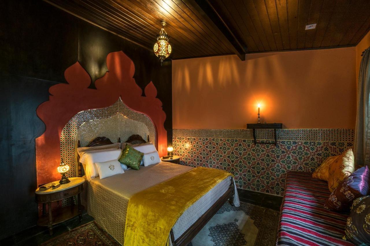Casa Nostra Boutique Hotel Парати Экстерьер фото