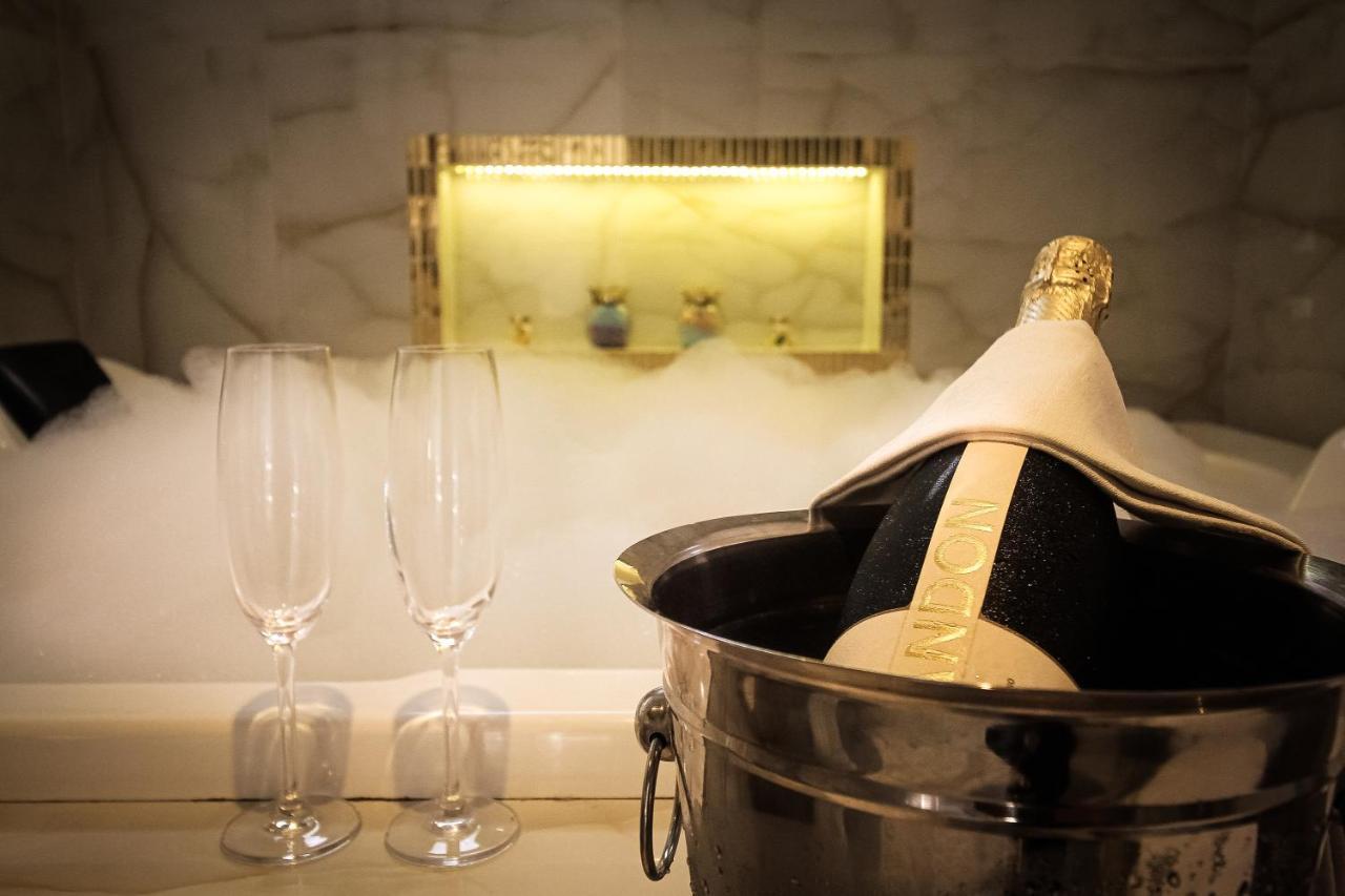 Casa Nostra Boutique Hotel Парати Экстерьер фото
