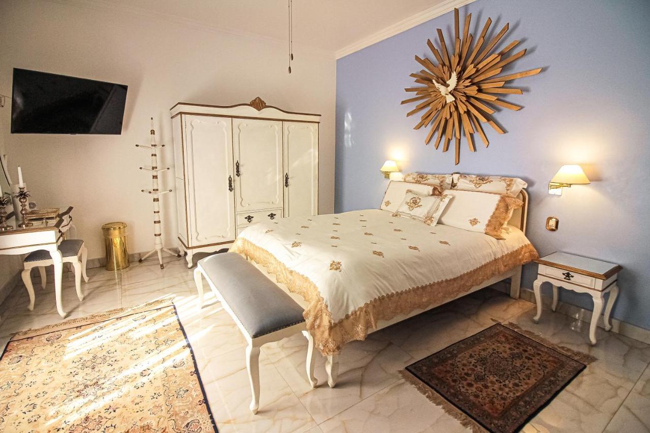 Casa Nostra Boutique Hotel Парати Экстерьер фото